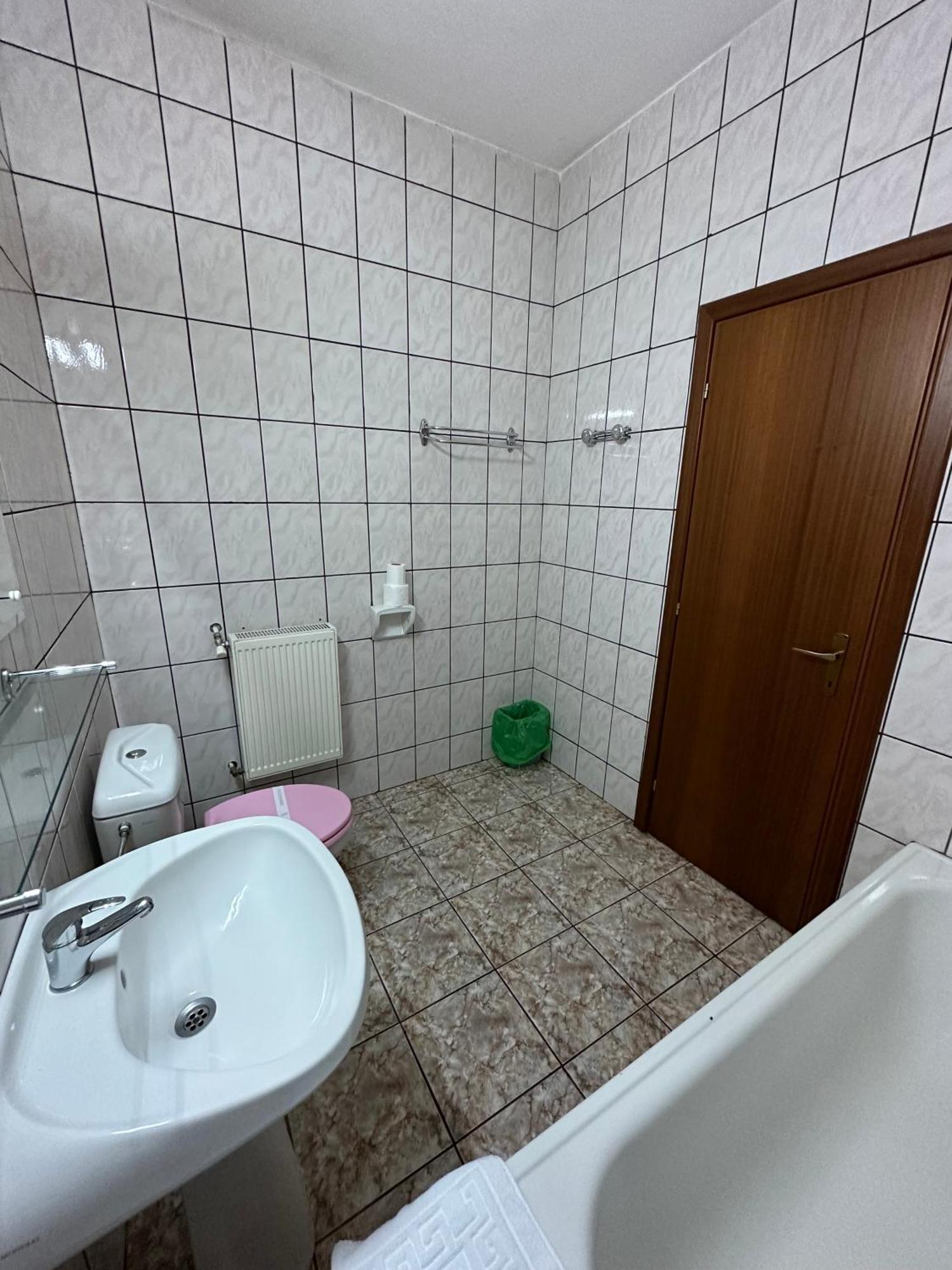 Hotel Diana Bistriţa Eksteriør bilde