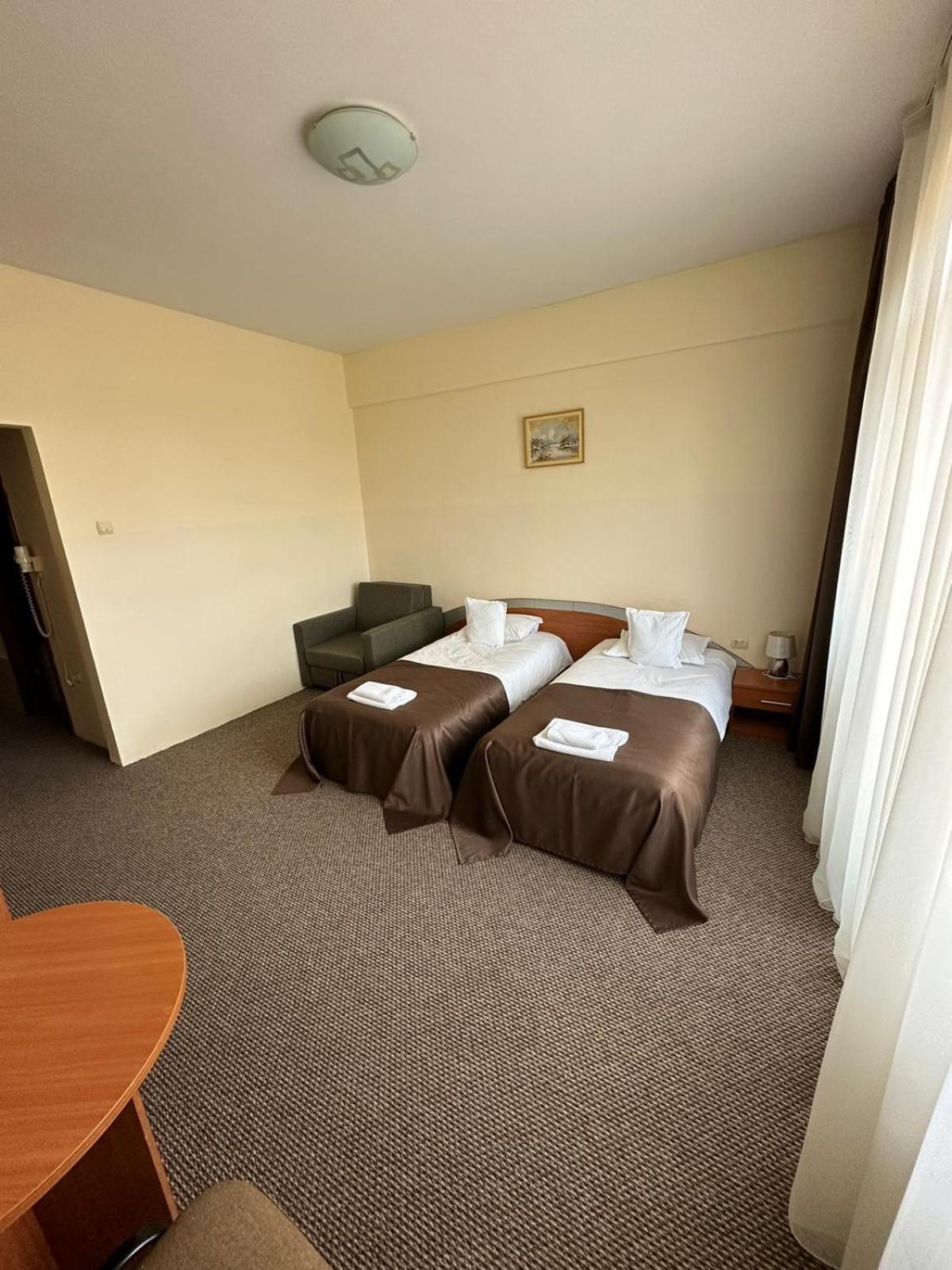 Hotel Diana Bistriţa Eksteriør bilde