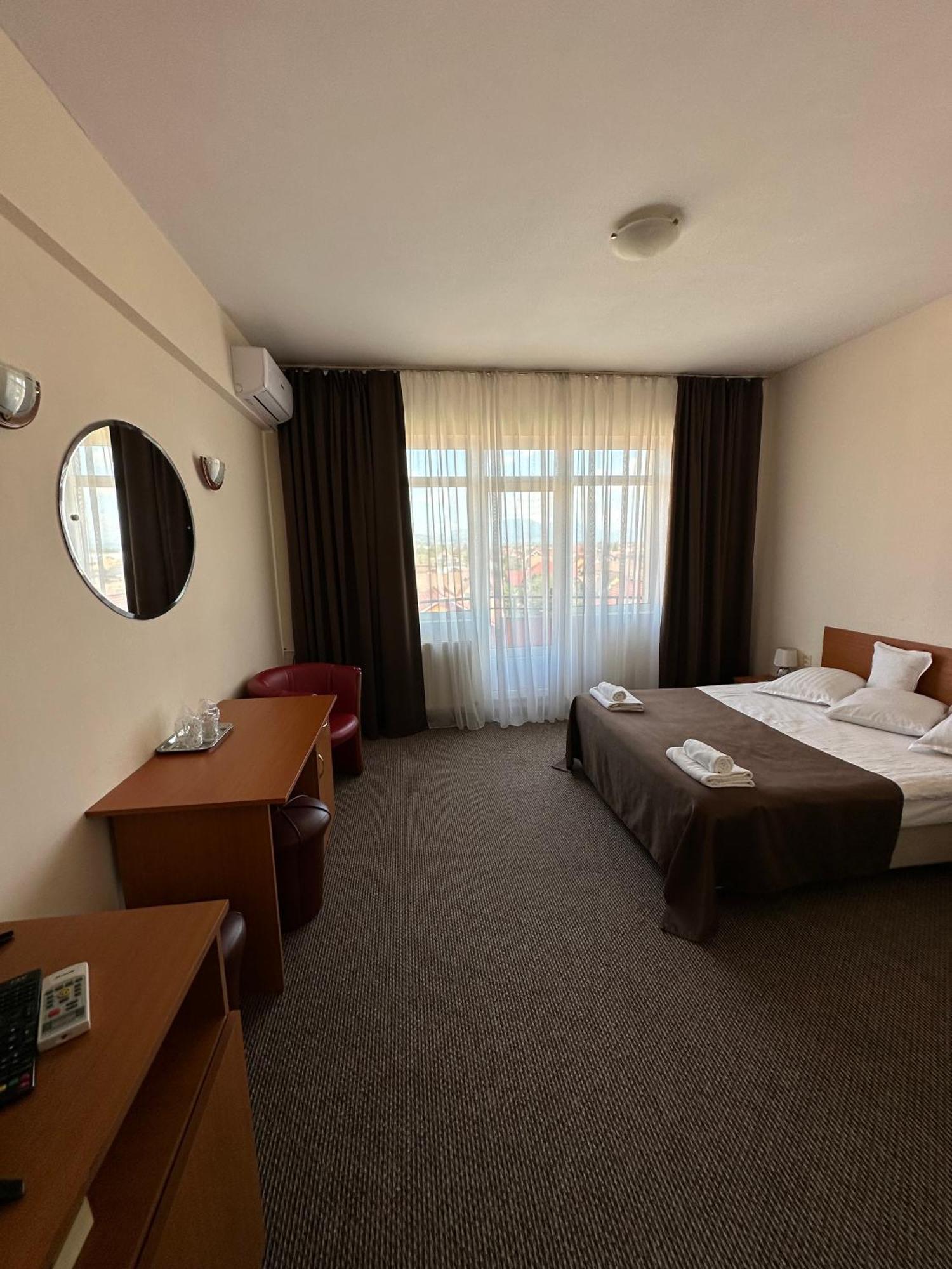 Hotel Diana Bistriţa Eksteriør bilde
