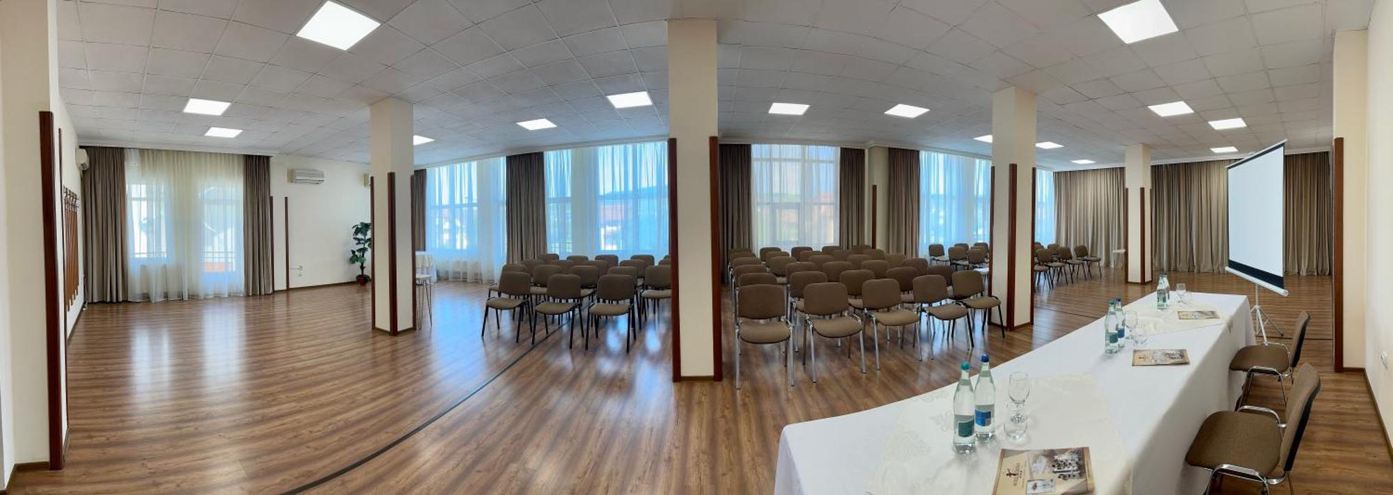 Hotel Diana Bistriţa Eksteriør bilde
